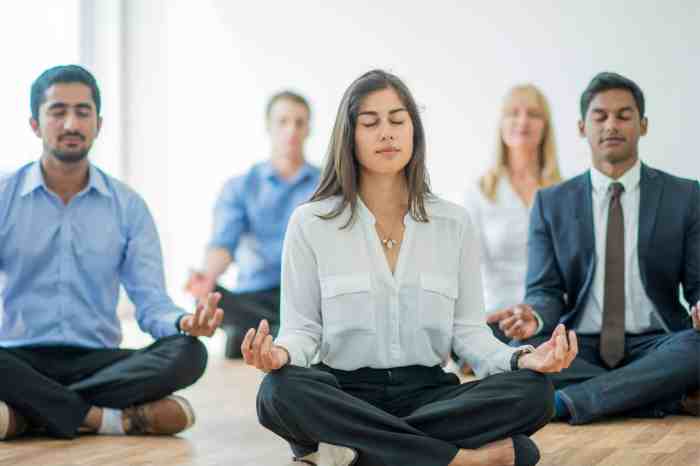4 Simple Techniques for Meditating at Work